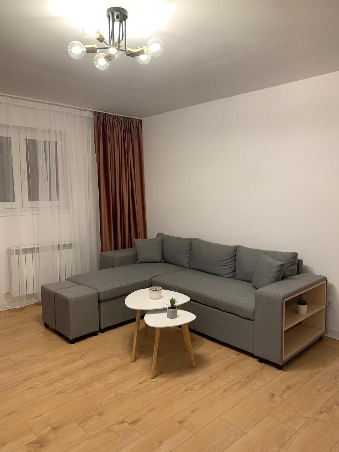Sunny Apartment In Σουκεάβα Εξωτερικό φωτογραφία